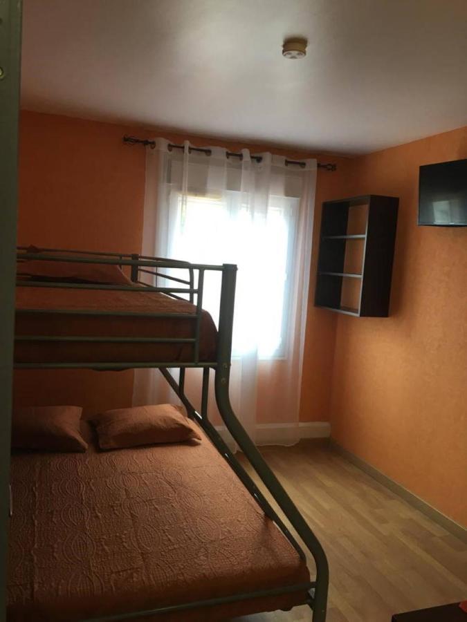 Hotel Les Rosiers Ла-Рошель Экстерьер фото